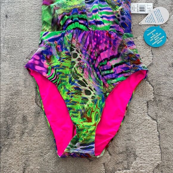 Green and Pink One Piece Swimwear with Vibrant Design - Picture 7 of 11
